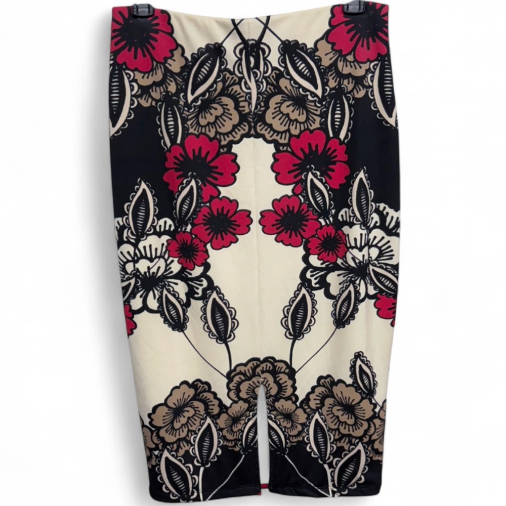 Bebe "Russian Doll" Floral Mirror Print Pencil Skirt - Picture 8 of 8